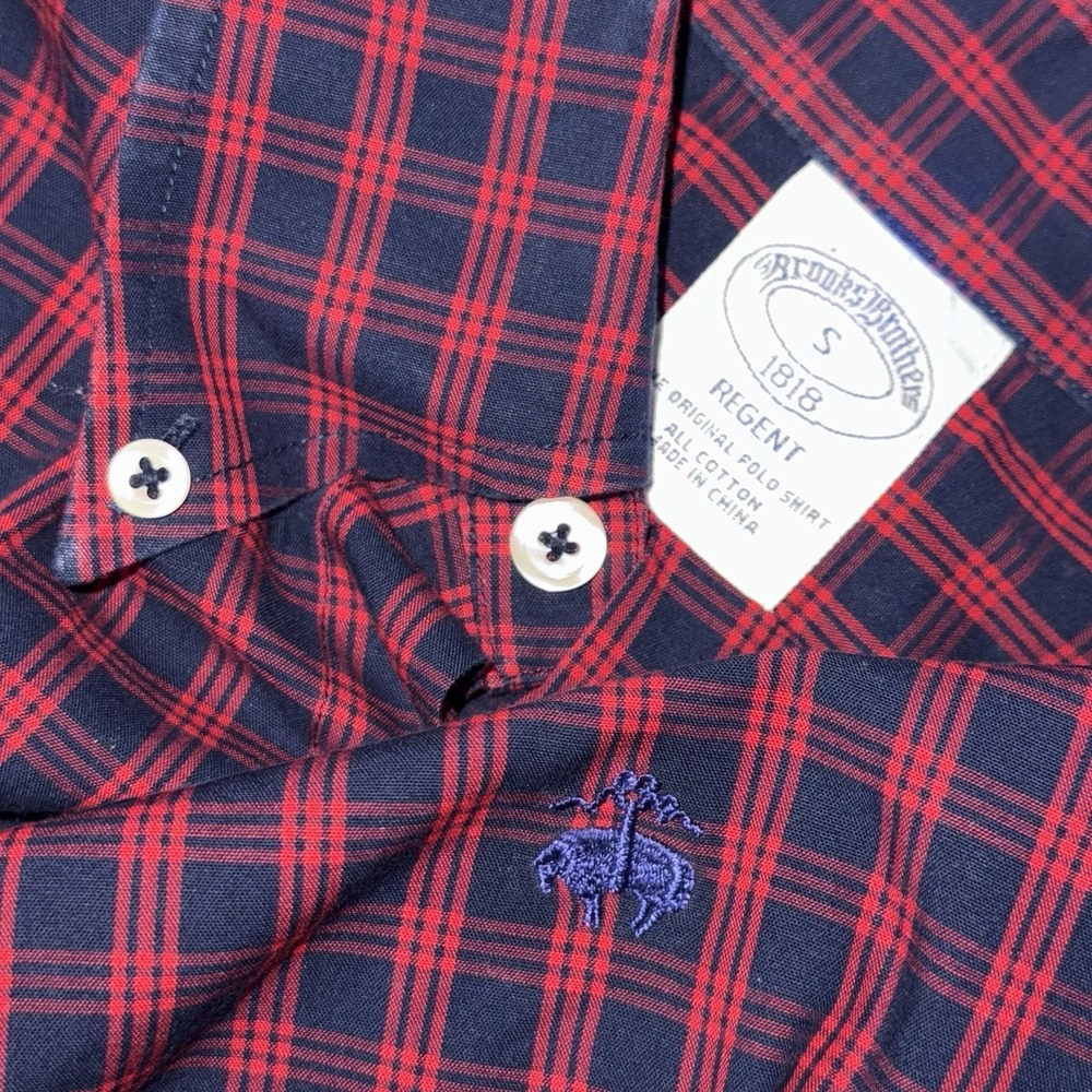 Brooks Brothers Long Sleeve Button Down Shirt Regent Men's Small Red Navy Plaid